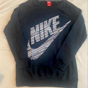 Nike Women’s “Boyfriend fit” Sweatshirt